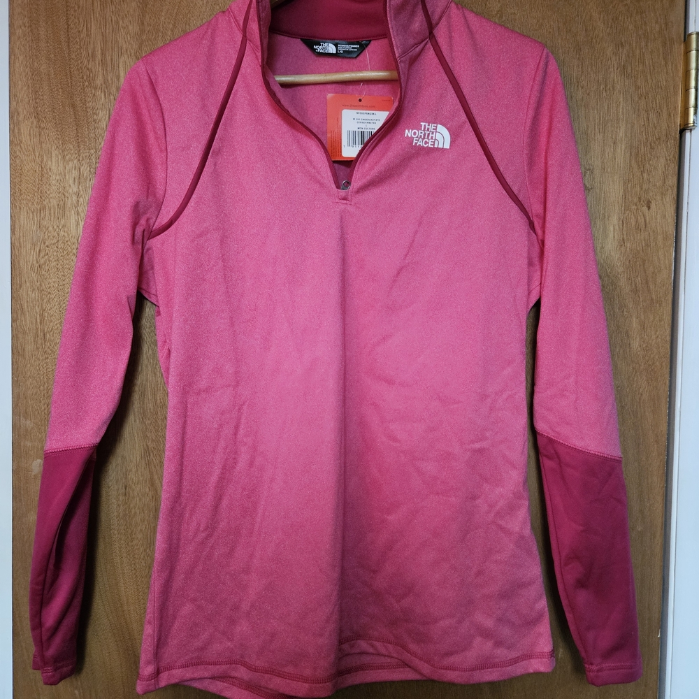 The North Face Women's Vibrant Pink Quarter-Zip